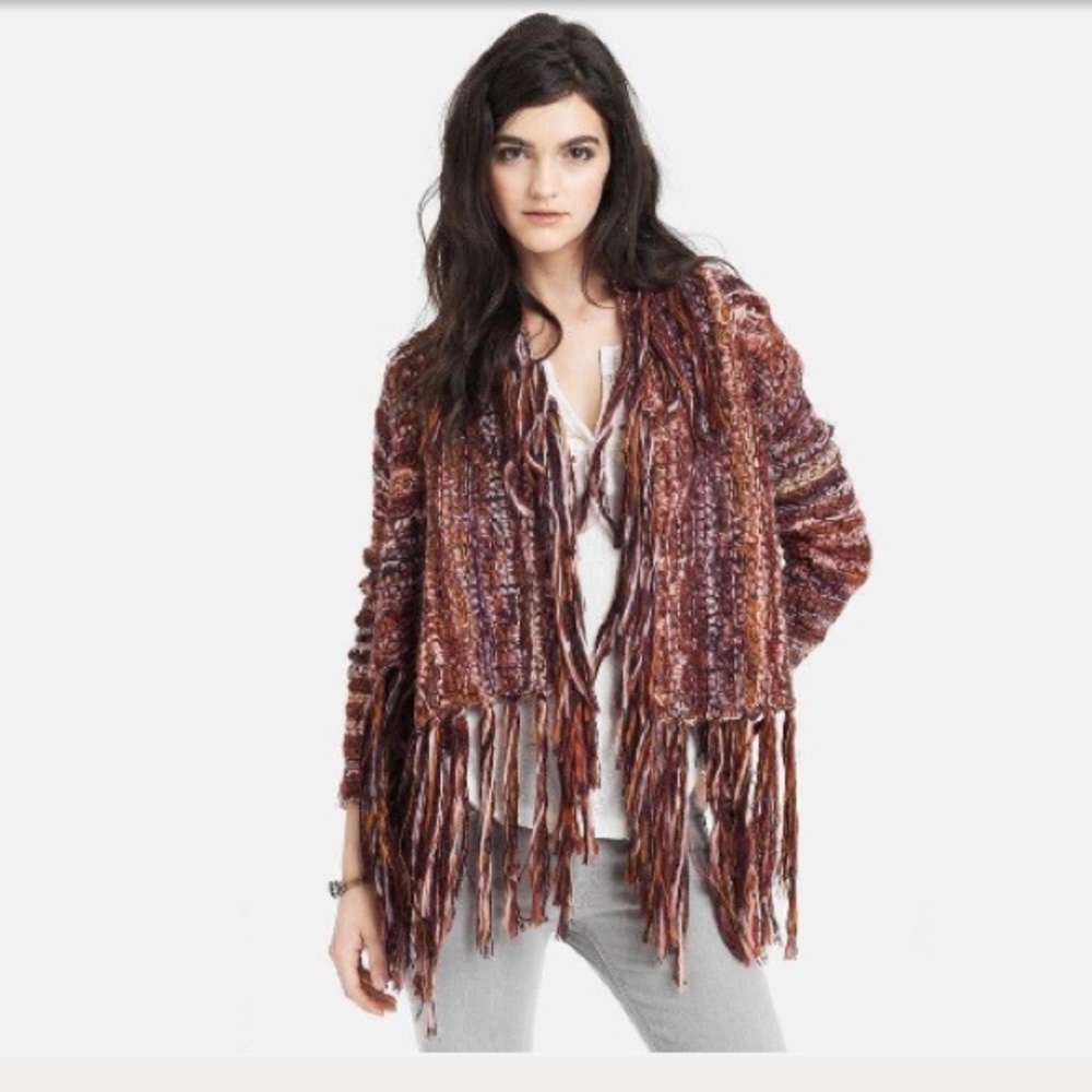 ❗️SALE❗️Free people chunky knit fringe cardigan